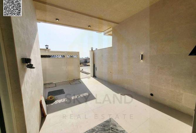 137442590 - Property Image 3