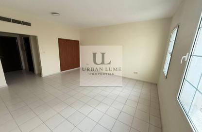 Apartment - Studio - 1 Bathroom for rent in Building P12 - France Cluster - International City - Dubai Apartment - Studio - 1 Bathroom for rent in Building P12 - France Cluster - International City - Dubai