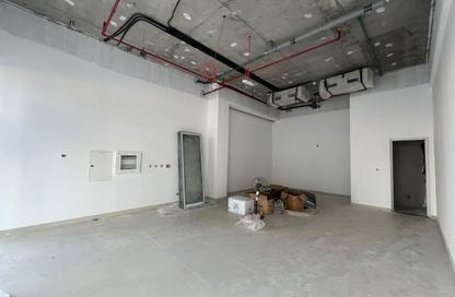 Shop - Studio - 1 for rent in Al Warqaa Building - Al Warqa'a 1 - Al Warqa'a - Dubai
