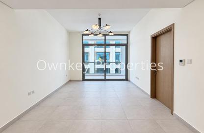 Apartment - 1 - 2 for rent in Al Nasr Central Building - Oud Metha - Bur Dubai - Dubai Apartment - 1 - 2 for rent in Al Nasr Central Building - Oud Metha - Bur Dubai - Dubai