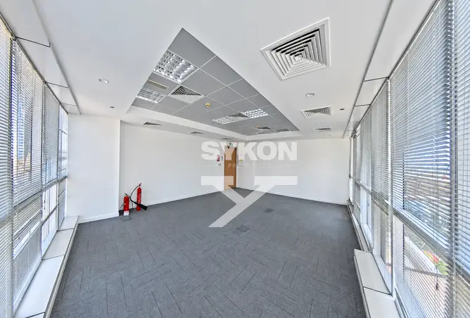 163231205 - Property Image 2