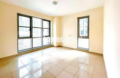 Apartment - 2 Bedrooms - 2 Bathrooms for sale in Standpoint Tower 2 - Standpoint Towers - Downtown Dubai - Dubai