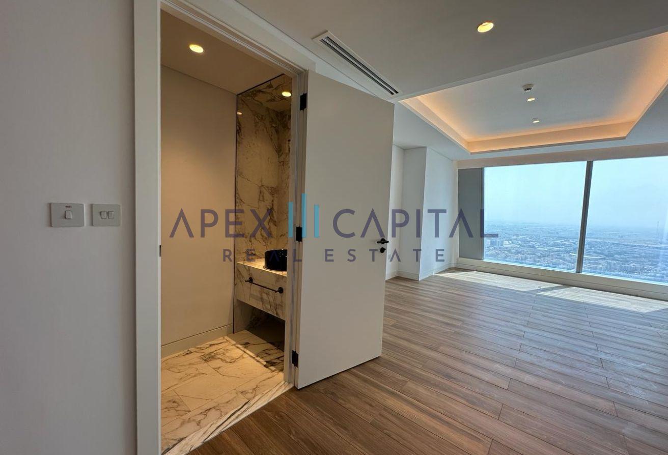 High Floor | Spacious Layout | Vacant photo 10