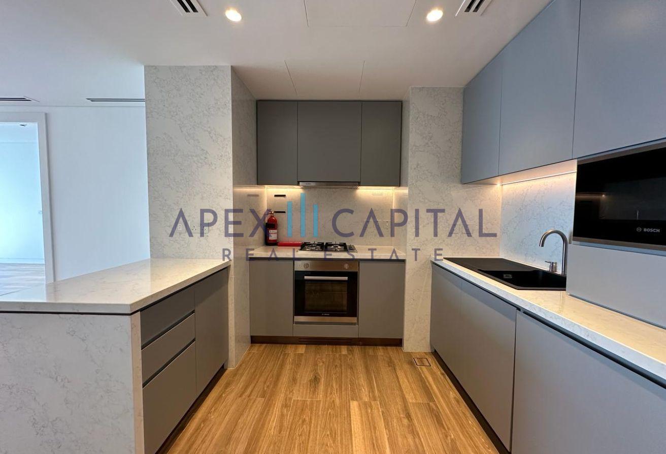 High Floor | Spacious Layout | Vacant photo 5