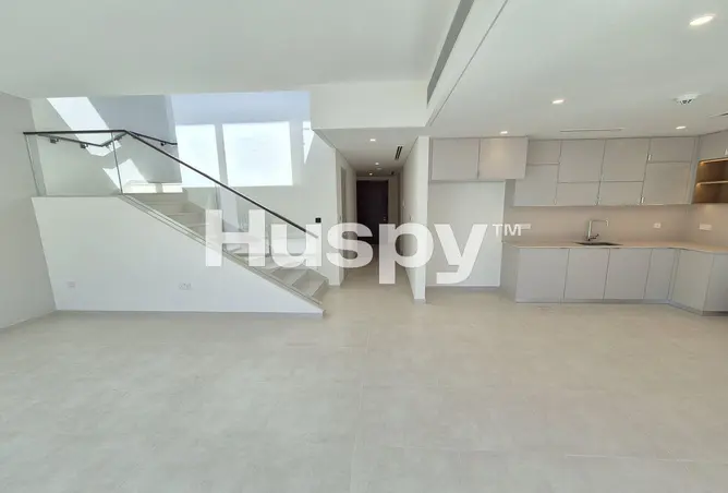 156003952 - Property Image 3