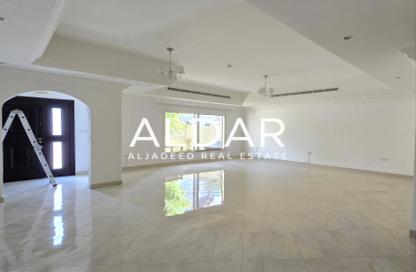 Villa - 4 - 6 for rent in Garden Lane Villas - District 15 - Jumeirah Village Circle - Dubai