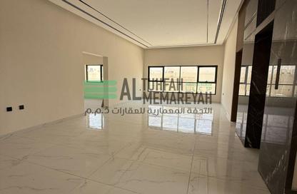 Villa - 5 - 7 for sale in Hoshi 1 - Hoshi - Al Badie - Sharjah