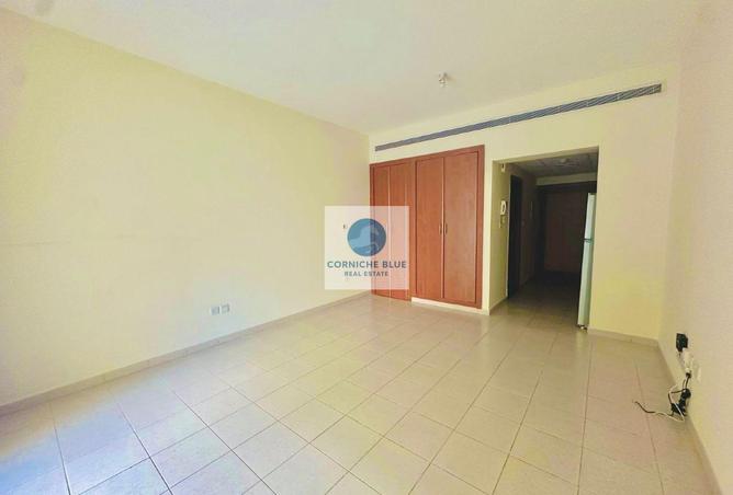 67451213 - Property Main Image