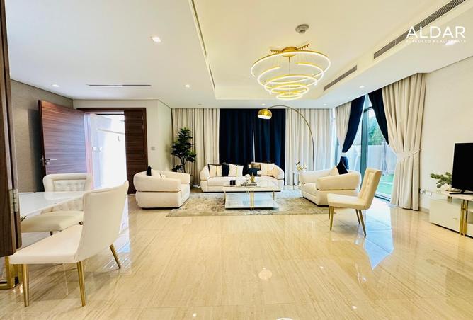 82350004 - Property Image 2