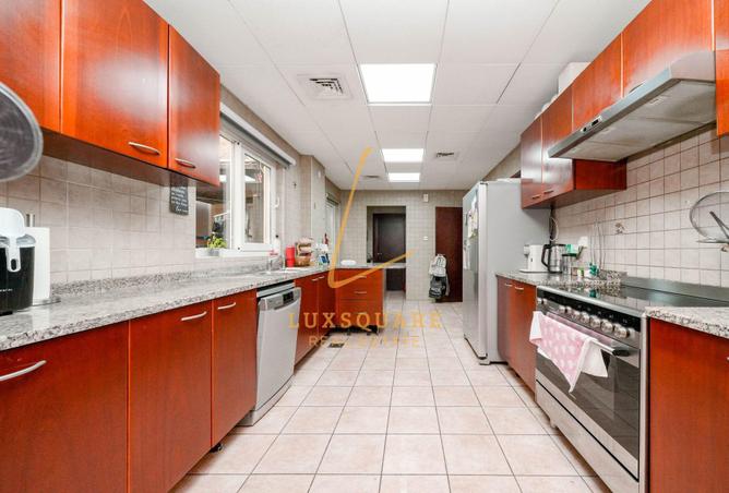 67450017 - Property Image 3