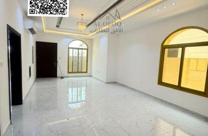 Villa - 5 Bedrooms - 6 Bathrooms for rent in Al Yasmeen 1 - Al Yasmeen - Ajman