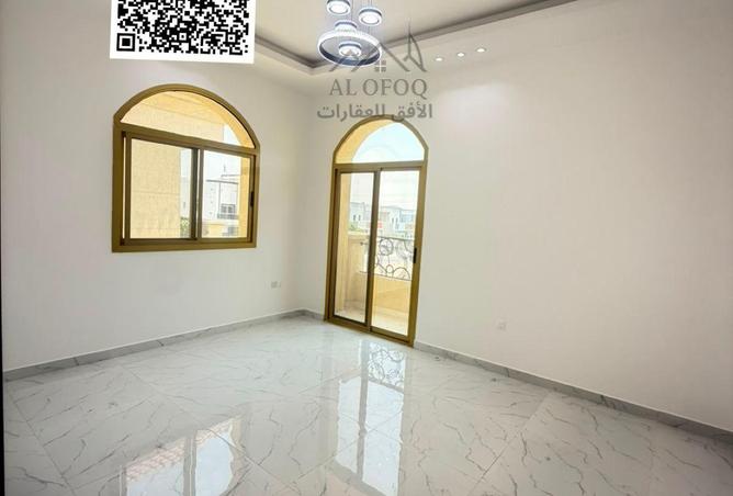 137875140 - Property Image 3