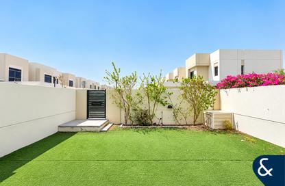 Townhouse - 3 - 3 for sale in Noor Townhouses - Town Square - Dubai
