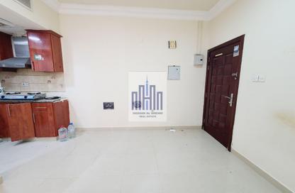 Apartment - Studio - 1 Bathroom for rent in Fire Station Road - Muwaileh - Sharjah Apartment - Studio - 1 Bathroom for rent in Fire Station Road - Muwaileh - Sharjah