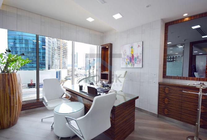 74233121 - Property Image 2