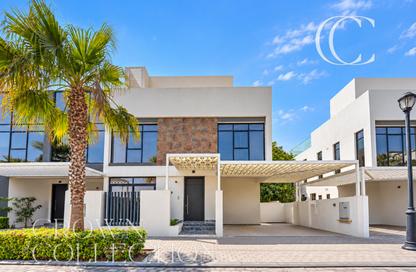 Villa - 4 - 5 for sale in Jumeirah Luxury - Jumeirah Golf Estates - Dubai Villa - 4 - 5 for sale in Jumeirah Luxury - Jumeirah Golf Estates - Dubai