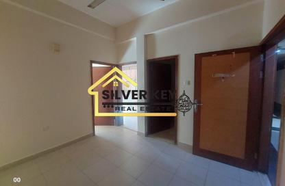 Apartment - 2 Bedrooms - 2 Bathrooms for rent in Abu Shagara building - Abu shagara - Sharjah