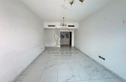 Apartment - 3 - 4 for rent in Al Majaz 1 - Al Majaz - Sharjah