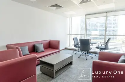 مكتب - استوديو للايجار في البحيرة المركزية - الخليج التجاري - دبي