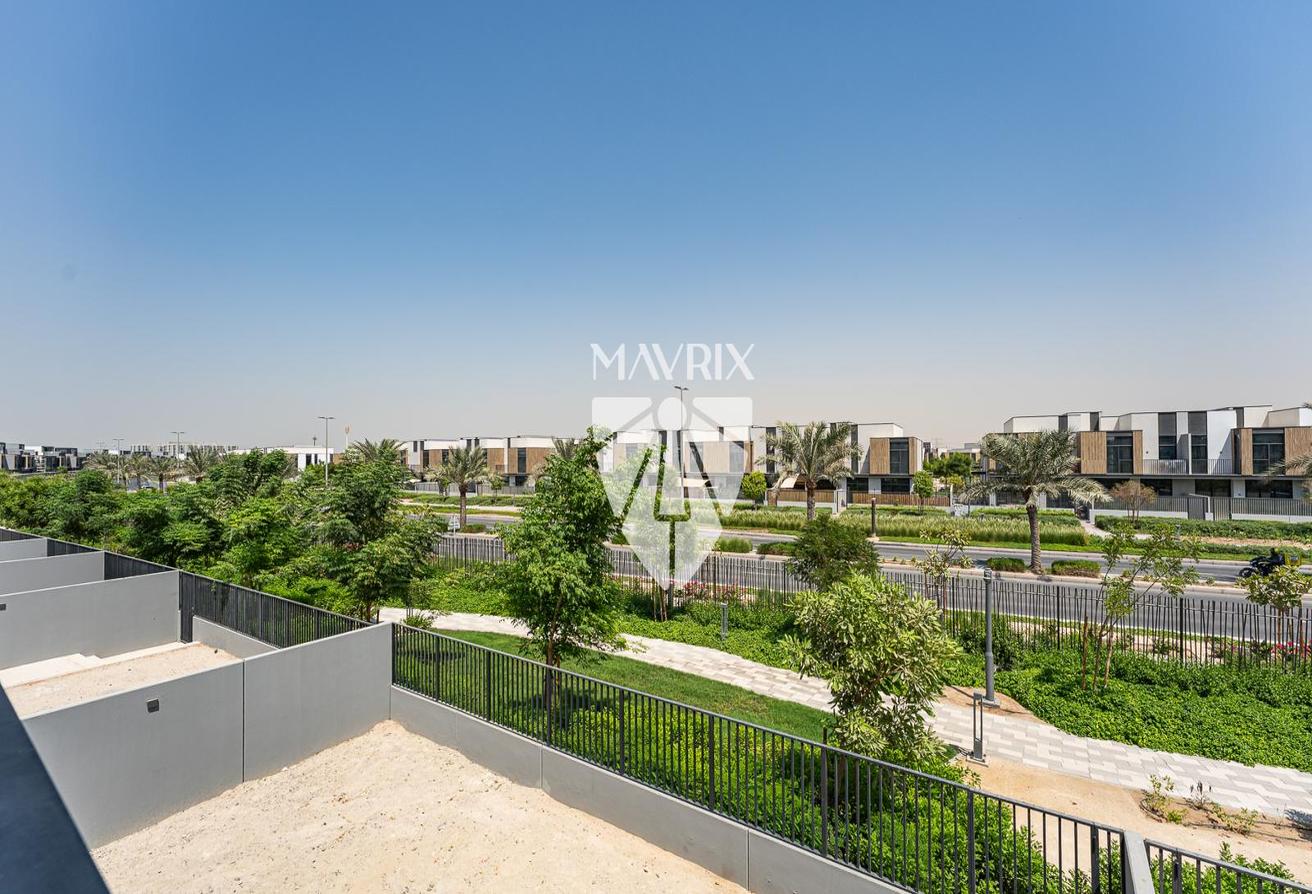 Brand New | Park Facing | Great Location photo 20