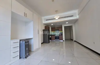 Apartment - Studio - 1 Bathroom for rent in Crystal Residence - District 11 - Jumeirah Village Circle - Dubai