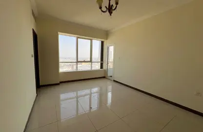 Apartment - 3 Bedrooms - 3 Bathrooms for rent in Al Mahatta - Al Qasimia - Sharjah