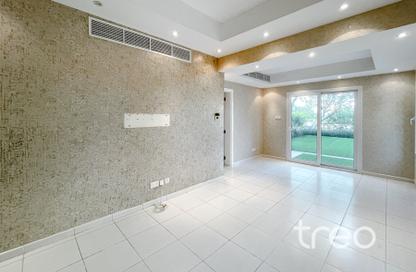Villa - 3 - 3 for rent in Springs 8 - The Springs - Dubai