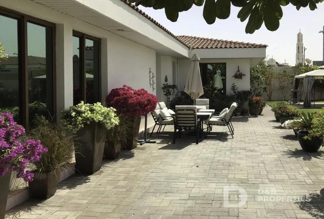 2OlWH56otBA - Property Image 3