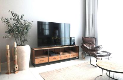 Apartment - 1 Bedroom - 2 Bathrooms for rent in SLS Dubai Hotel  and  Residences - Business Bay - Dubai