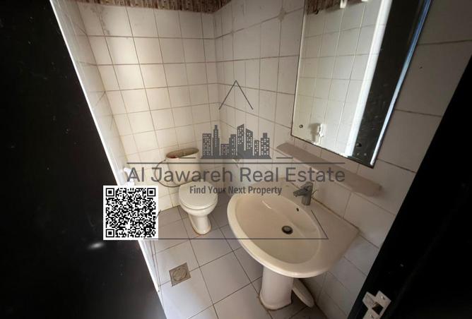 81945846 - Property Image 3