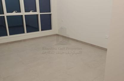 Apartment - 1 - 2 for rent in Tourist Club Area - Abu Dhabi