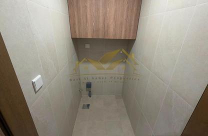 Apartment - 1 Bedroom - 2 Bathrooms for rent in DXB Tower - Sheikh Zayed Road - Dubai