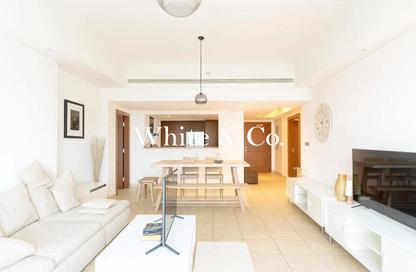 Apartment - 2 Bedrooms - 4 Bathrooms for rent in Marina Residences 3 - Marina Residences - Palm Jumeirah - Dubai