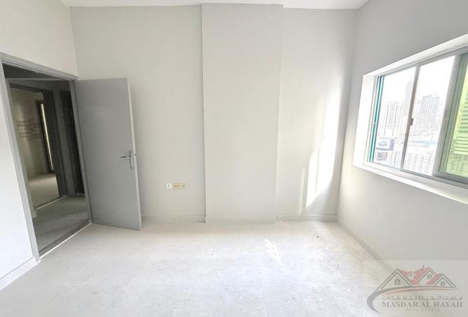 16300549 - صورة العقار 3