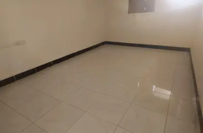 شقة - 3 غرف نوم - 2 حمامات للايجار في البستان - عجمان