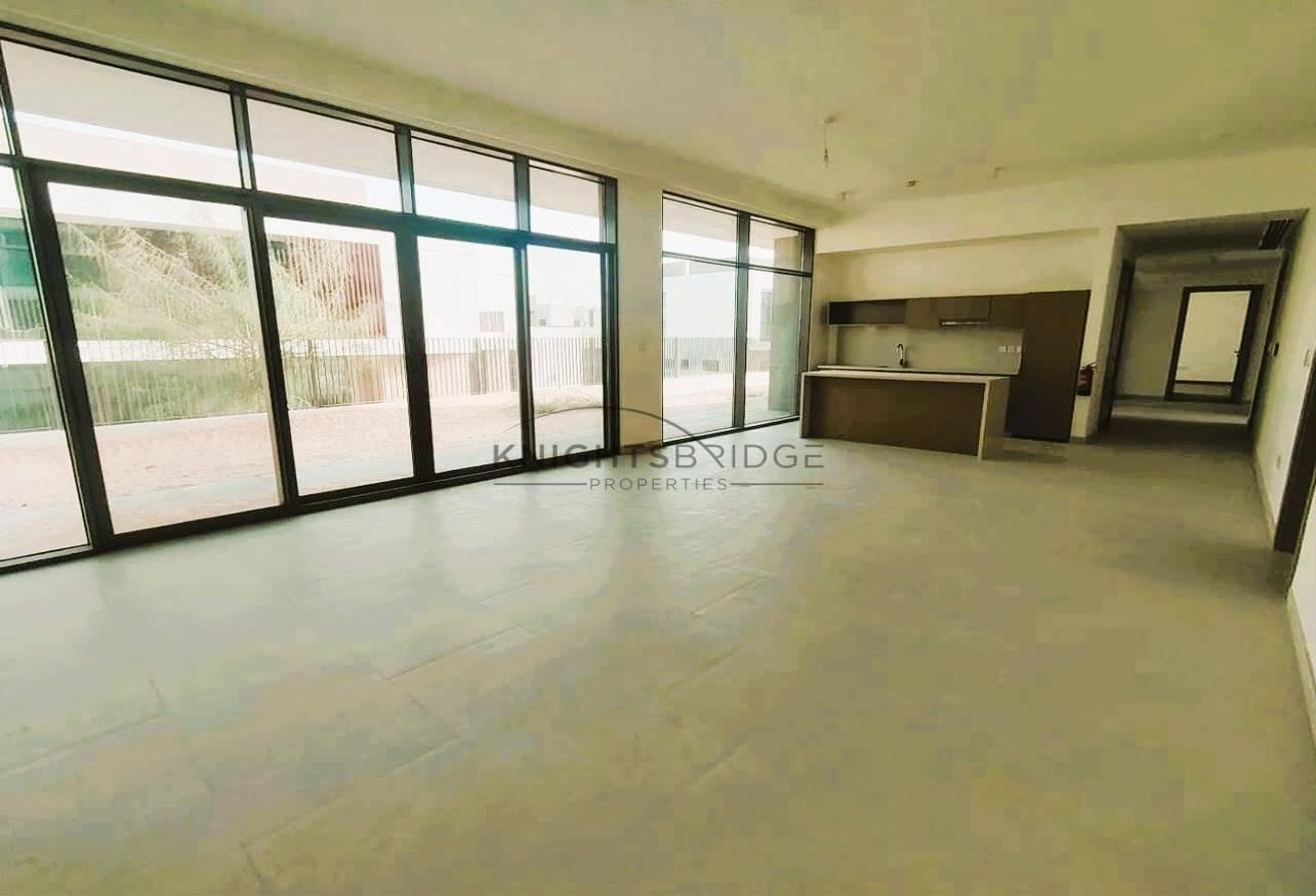 Corner Villa | 5 Bedroom + Maid | Luxury Living photo 8