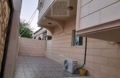 عمارة بالكامل - 8 غرف نوم - 8 حمامات للبيع في فلل الروضة 3 - 3  الروضة - الروضة - عجمان