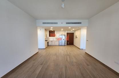 Apartment - 2 Bedrooms - 3 Bathrooms for rent in The Hamilton - Town Square - Dubai
