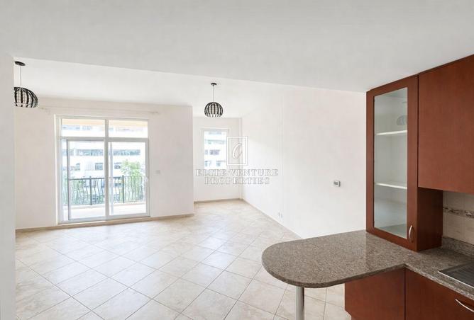 53171658 - Property Image 3