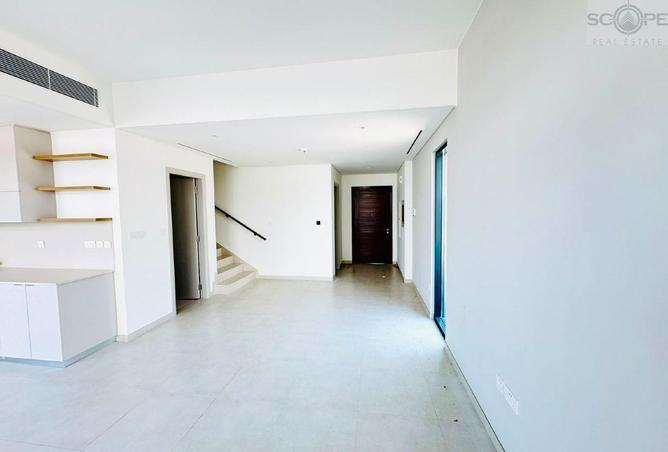 142365708 - Property Image 3