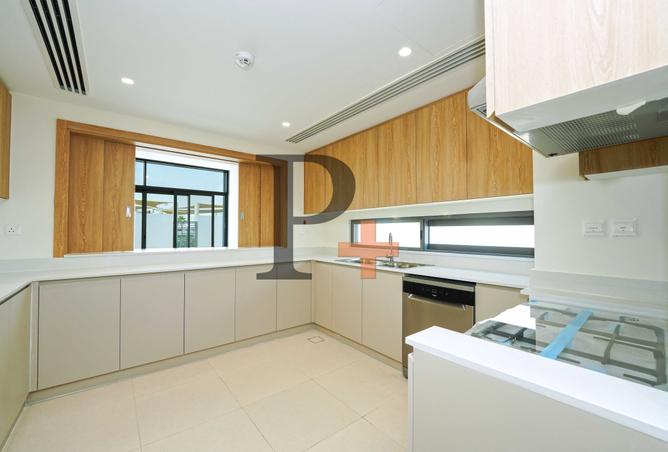 122474885 - Property Image 3