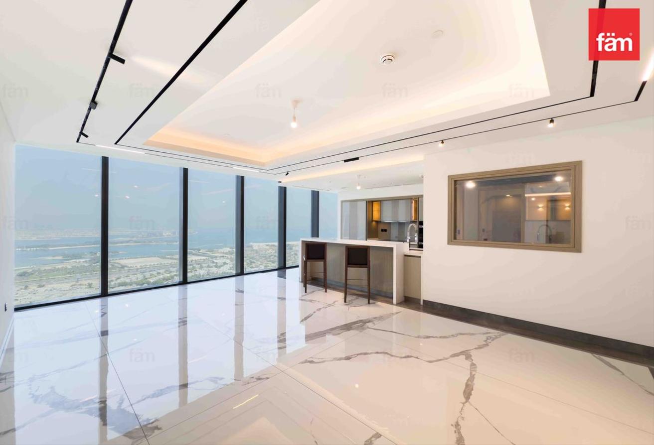 Luxurious Living I High Floor I Vacant photo 5