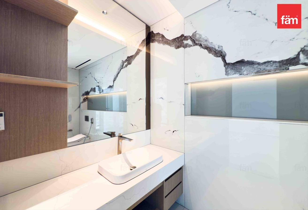 Luxurious Living I High Floor I Vacant photo 25