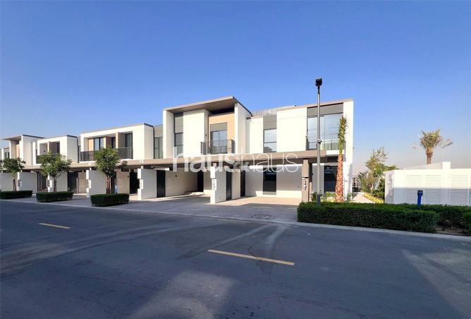 104252167 - Property Main Image