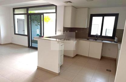 Townhouse - 3 - 4 for sale in Noor Townhouses - Town Square - Dubai