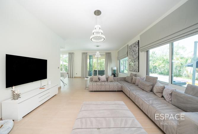 140132607 - Property Image 3