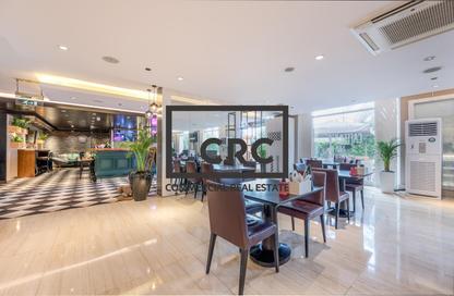 Retail - Studio - 1 Bathroom for rent in Marina Hotel Apartments - Dubai Marina - Dubai