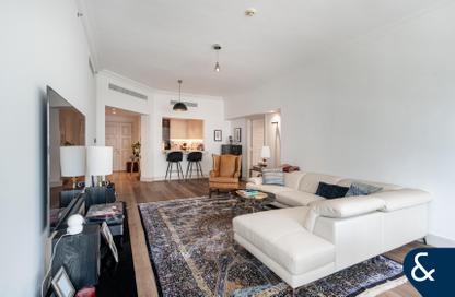 Apartment - 2 Bedrooms - 3 Bathrooms for sale in Golden Mile 2 - Golden Mile - Palm Jumeirah - Dubai