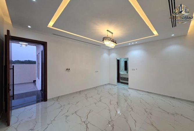 87026703 - Property Image 3