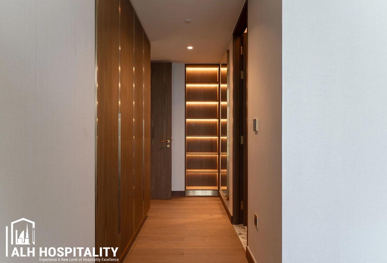 Unparalleled 3 beds | Canal and Burj Khalifa View photo 21